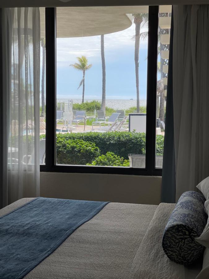 High Noon Beach Resort Lauderdale-by-the-Sea Buitenkant foto