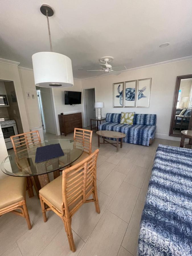 High Noon Beach Resort Lauderdale-by-the-Sea Buitenkant foto