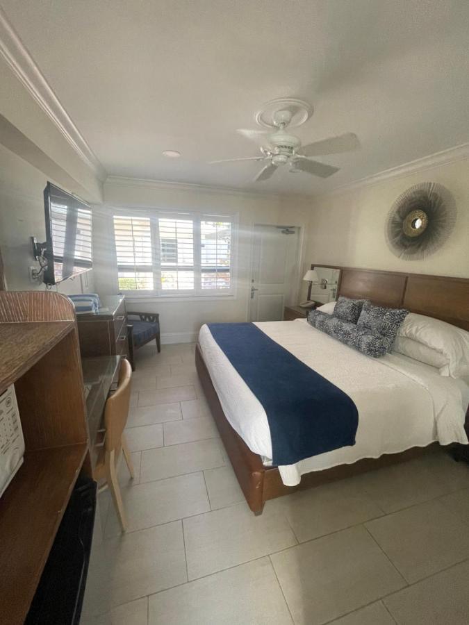 High Noon Beach Resort Lauderdale-by-the-Sea Buitenkant foto