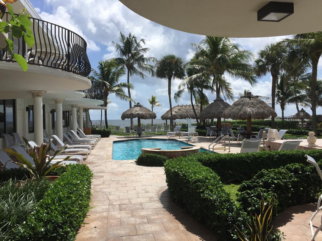 High Noon Beach Resort Lauderdale-by-the-Sea Buitenkant foto